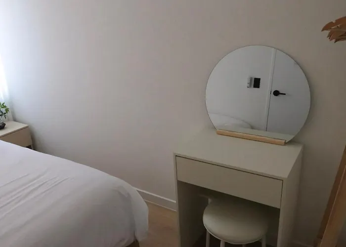 Appartement Yeonhuidong Private Family Room, Hongje Waterfall ,hongdae Bus 10 Mins ,free Parking